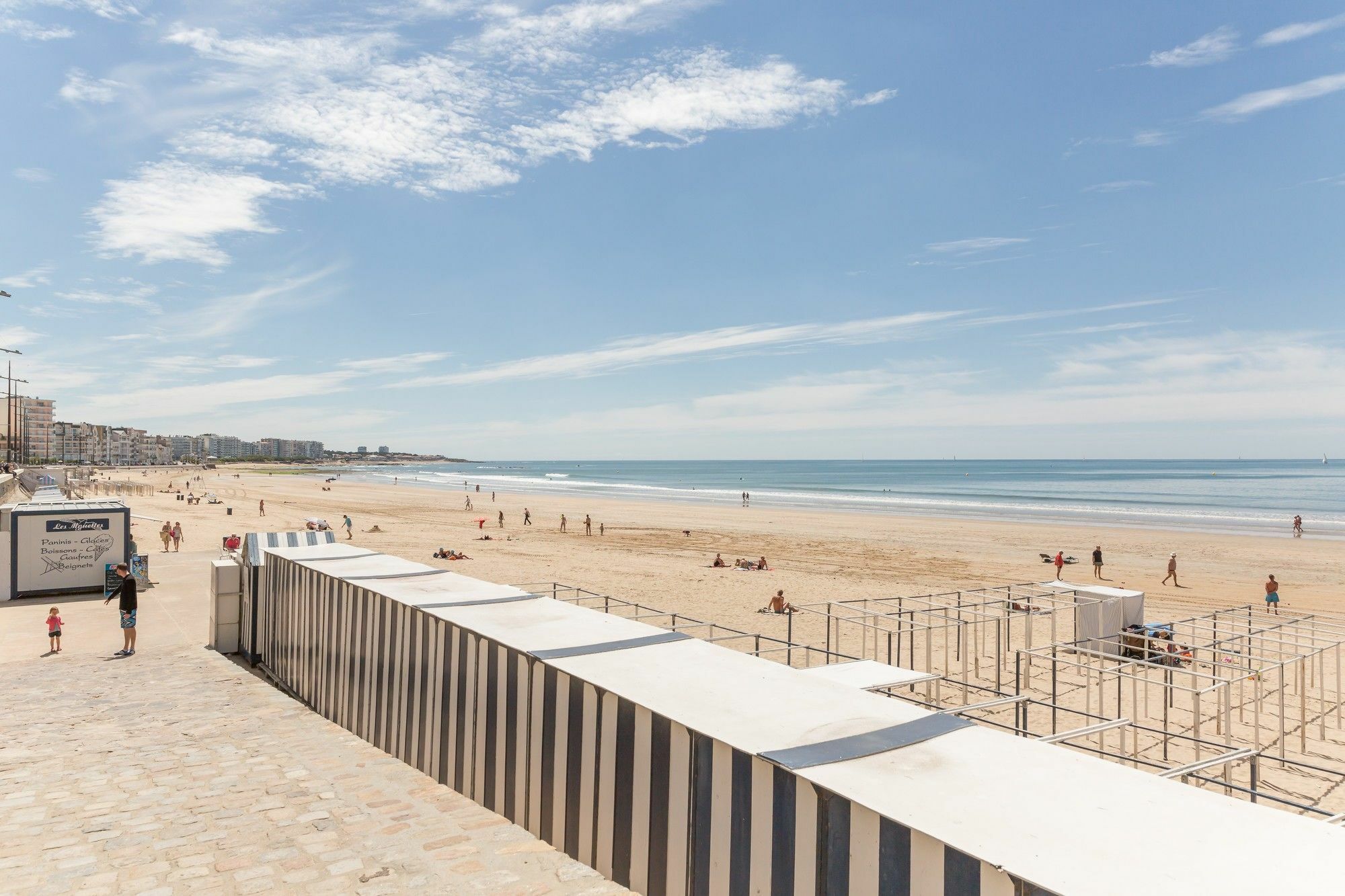 Residence Pierre & Vacances La Baie Des Sables Les Sables-d'Olonne Exterior photo